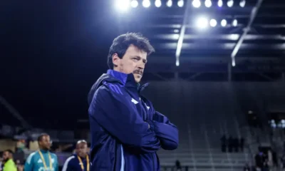 Após vinte partidas, Fernando Diniz não é mais treinador do time do Cruzeiro