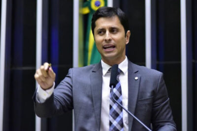 Duarte Jr vota contra aumento do Fundo Eleitoral e da conta de luz