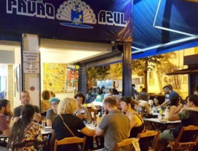 Endinheirados de São Luís vão para o Rio de Janeiro para passar carnaval no boteco