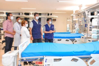 Prefeito Eduardo entregou mais 10 leitos de UTI para tratamento da covid-19