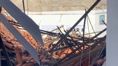 Teto da Câmara Municipal vai abaixo em Morros
