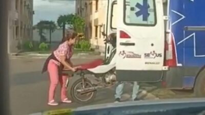 Moto é flagrada sendo atendida por ambulância na Grande Ilha