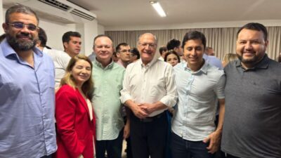 Paulo Victor e Brandão participam de grande ato de filiação do PSB no Ceará