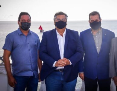 Ao lado de Weverton, Dino e Lupi discutem conjuntura política