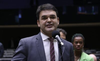 ASSISTA! Deputado Rubens Júnior repercute na Câmara Federal pareceres da PGR e AGU sobre critério de maior idade na eleição da Alema