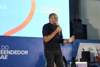Geraldo Rufino inspira público durante abertura da Feira do Empreendedor em Balsas