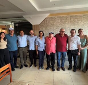 Hilton Gonçalo promove distribuição de óculos em Itapecuru-Mirim