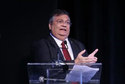 Dino quer multar e suspender redes que não se adequarem a normas