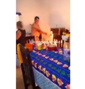 LOUCURA! Homem cria lança-chamas e toca fogo em casa