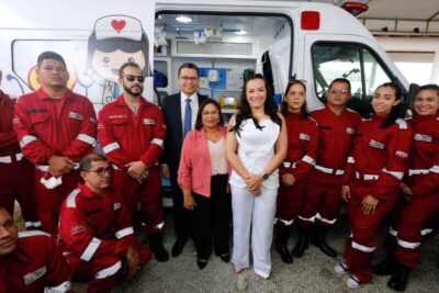 Paula Azevedo entrega novas ambulâncias para SAMU de Paço do Lumiar