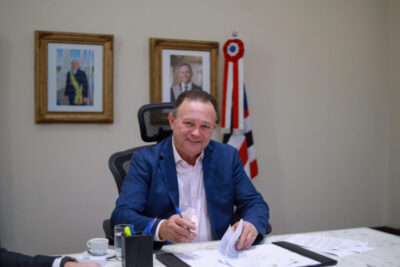 Brandão participa da cerimônia de posse dos novos procuradores do MA