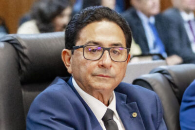 Procura-se Hemetério Weba: sumido, deputado é notificado por edital e tem 5 dias pra se explicar