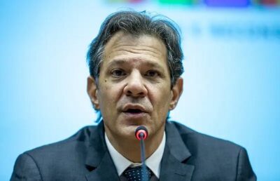 Ordem é negociar e não retaliar, diz Haddad sobre tarifas dos EUA