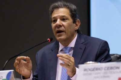 Haddad fala em providências judiciais contra fake news e golpes relacionadas ao PIX