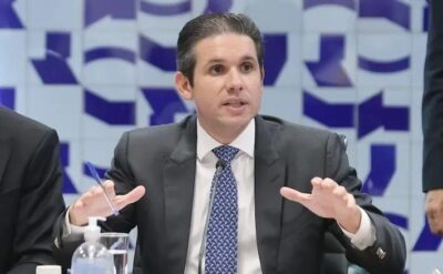 Motta diz o Nordeste não será prejudicado com mudança do número de deputados