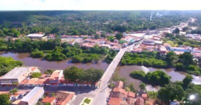 Moradores de São Benedito do Rio Preto organizam protesto