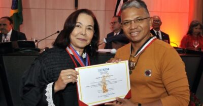 Maranhense recebe medalha por atuação heroica em enchentes
