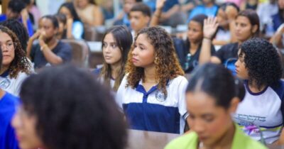 Câmara aprova emenda que garante Passe Livre Estudantil