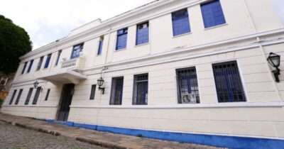 Vereadores votarão aumento para professores nesta quinta (6)