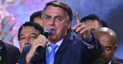 STJ: falas de Bolsonaro sobre urnas não cabem em ação