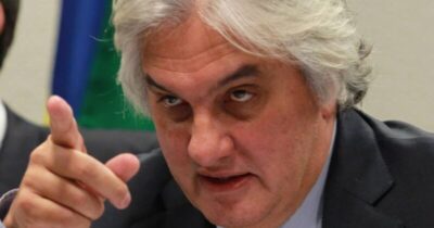 Delcídio do Amaral quer ser indenizado por condenação