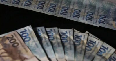 Brasil fica perto de gastar R$ 1 trilhão com juros de dívida