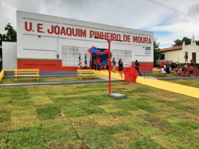 Erlânio entrega escolas totalmente reformadas e climatizadas em Igarapé Grande