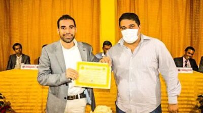 DAVID AYOUB RECEBE TÍTULO DE CIDADÃO CÂNDIDOMENDENSE
