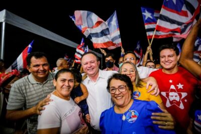 ATO EM APOIO A BRANDÃO E CAMARÃO REÚNE CERCA DE 3 MIL PESSOAS NO ANJO DA GUARDA