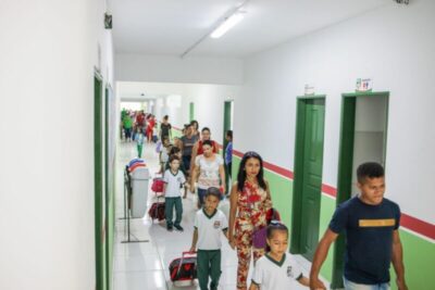 Alunos retornam ao IEP e se maravilham com ampla reforma realizada pela Prefeitura de Pinheiro