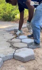 PREFEITURA REALIZA PAVIMENTAÇÃO NA ZONA RURAL DE PAÇO DO LUMIAR
