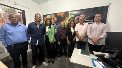 PREFEITURA E CORREIOS FIRMAM PARCERIA PARA IMPLANTAÇÃO DO SISTEMA DE ENVIO DE NOTIFICAÇÃO EM PAÇO DO LUMIAR