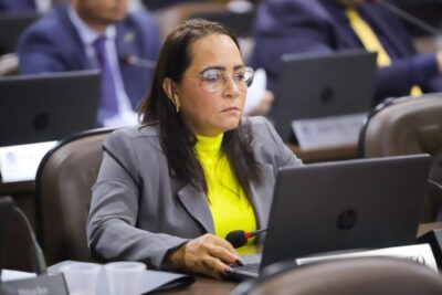 CONCITA PINTO SOLICITA SERVIÇOS DE DRENAGEM PARA O BAIRRO DE FÁTIMA