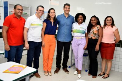 LIDERANÇA JULINHO ACOMPANHA PREFEITO EDUARDO BRAIDE NA ENTREGA DA ESCOLA NEWTON NEVES NA VILA PALMEIRA