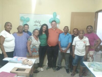 J. J. PEREIRA FAZ PELESTRA EM ESCOLA COMUNITÁRIA PARA IDOSOS EM PARNARAMA