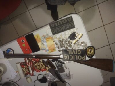 Operação conjunta da Polícia Civil e Militar resulta na apreensão de drogas, arma de fogo e prisão de suspeito de tráfico em Paraibano