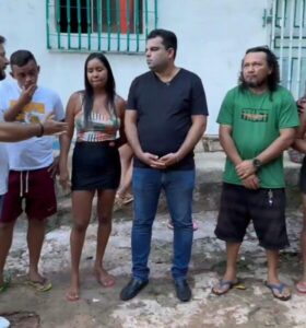 VEREADOR ÁLVARO PIRES REALIZA ENTRAGA DE CESTAS BÁSICAS NO BAIRRO SÁ VIANA