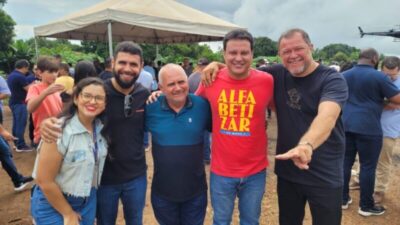 SÃO DOMINGOS DO MARANHÃO: Pré-Candidato à Prefeito de Governador Luiz Rocha, Aprigio Neto, esteve hoje (05) acompanhando uma extensa agenda de inaugurações