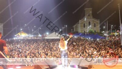 Show gospel de Bruna Karla reúne milhares de pessoas em comemoração aos 128 anos de Codó
