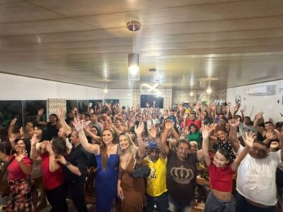 Começando com pé direito: Vicência Rêgo mostra força política em encontro em Timon