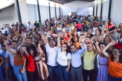 Badu mostra força política em lançamento de pré-candidatura a vereador em Timon