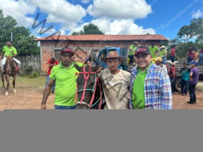 Prefeito Zé Francisco apoia e participa da Tradicional Cavalgada na Fazenda Buriti em Codó