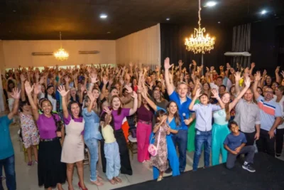 São Luís: Neto e Thay Evangelista realizam grande encontro com familiares e amigos