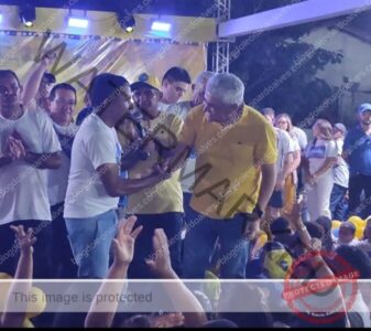 Vereador Dr. José Mendes leva grande carreata para convenção do Dr. Zé Francisco