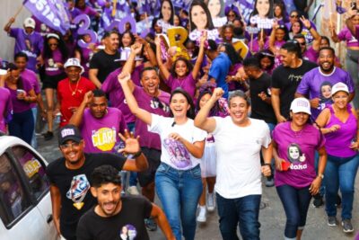 EM RETA FINAL DE CAMPANHA, CLARA MOSTRA FORÇA COM GRANDE ADESÃO DA POPULAÇÃO À SUA CANDIDATURA