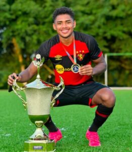 Internacional compra ao Sport Recife direitos de jovem jogador tuntuense Victor Gabriel por mais de R$ 3 milhões