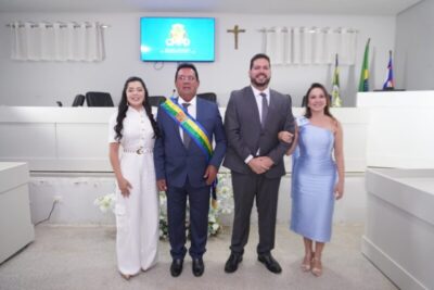 Raimundinho da Audiolar e Aristeu Nunes tomam posse como prefeito e vice de Presidente Dutra
