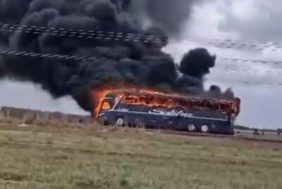 Ônibus da empresa Solitur pega fogo no interior do Maranhão