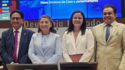 Mesa da ALEMA toma posse e deputado reforça compromisso