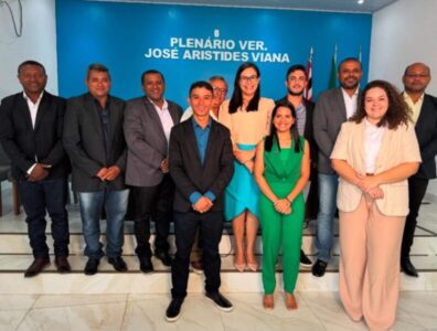Prefeita Professora Leide participa da abertura do ano legislativo em Governador Archer